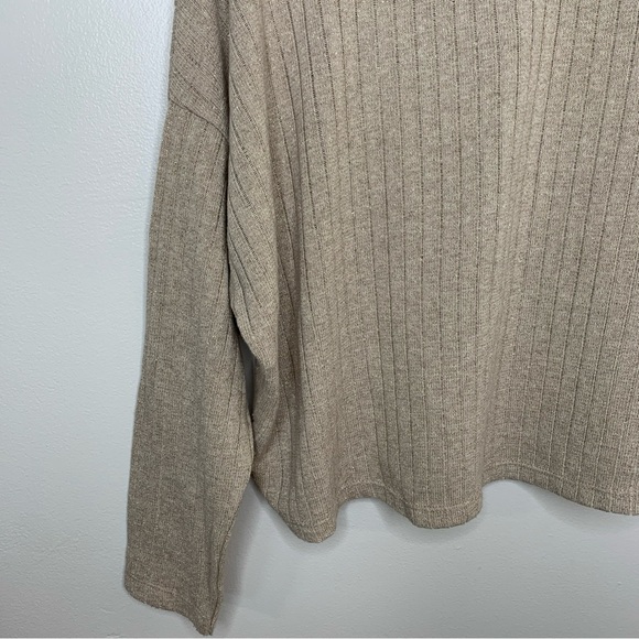 Zara Basic Cropped Oversize Sweater Gold Metallic Stitch Size Small Drop Long Sl - Picture 3 of 10